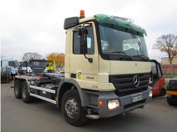 Camião polibenne MERCEDES-BENZ Actros 2636