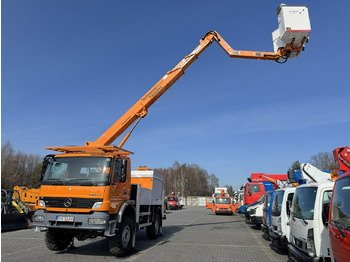 Caminhão com plataforma aérea MERCEDES-BENZ Atego 1324