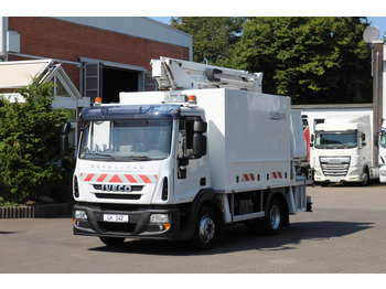 Caminhão com plataforma aérea IVECO EuroCargo 120E