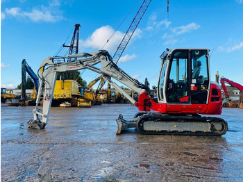 Mini escavadeira Takeuchi TB370: foto 5