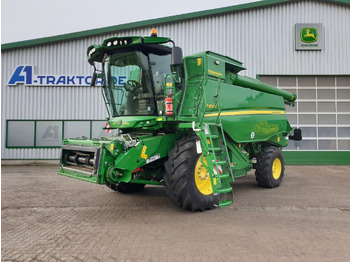 Ceifeira debulhadora JOHN DEERE T670