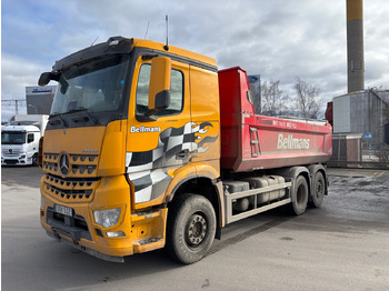 Camião MERCEDES-BENZ Actros