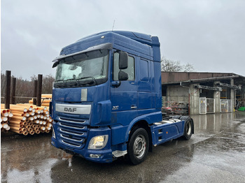 Tractor DAF XF 105 410