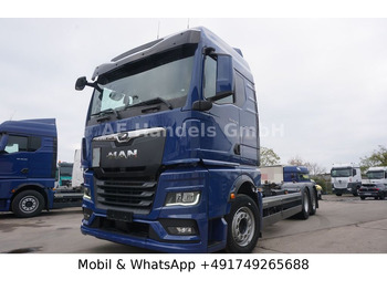 Camião transportador de contêineres/ Caixa móvel MAN TGX 26.510