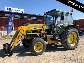 Trator JOHN DEERE 3130