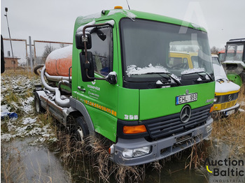 Caminhão limpa fossa MERCEDES-BENZ Atego 815