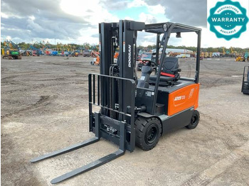 Empilhador elétrico DOOSAN