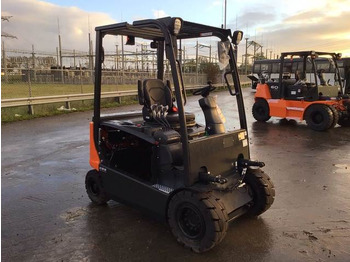 Empilhador elétrico Doosan B25X-7 PLUS: foto 4