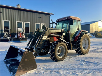 Trator CASE IH