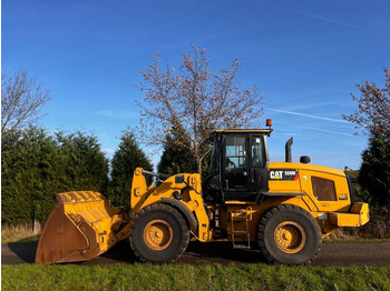 Pá carregadora de rodas CATERPILLAR 938M