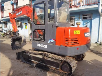 Mini escavadeira DOOSAN DH55