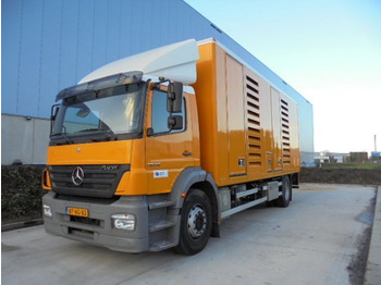 Caminhão limpa fossa MERCEDES-BENZ Axor 1829