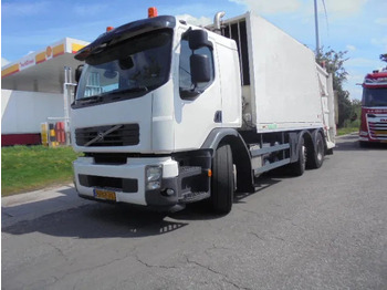 Caminhão de lixo VOLVO FE 240