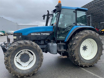 Trator NEW HOLLAND TM