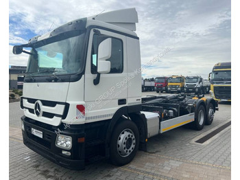 Camião polibenne MERCEDES-BENZ Actros 2541