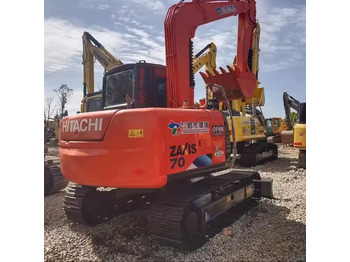 Escavadora de rastos HITACHI ZX70