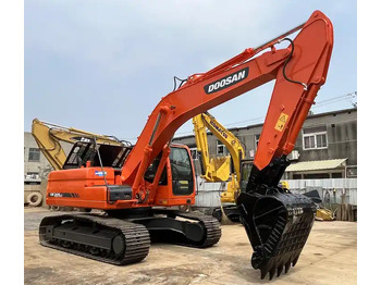 Escavadora de rastos DOOSAN DX225LCA