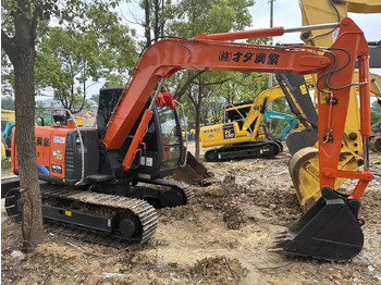 Escavadora de rastos Hitachi ZX70: foto 4