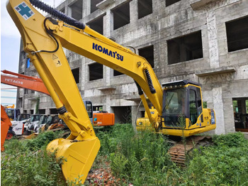 Escavadora de rastos KOMATSU PC200-8