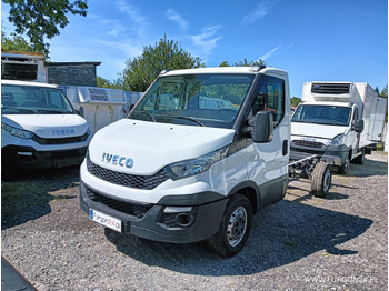 Veículo comercial IVECO Daily 35s11