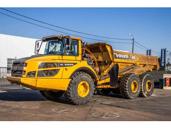 Caminhão fora de estrada VOLVO A25G