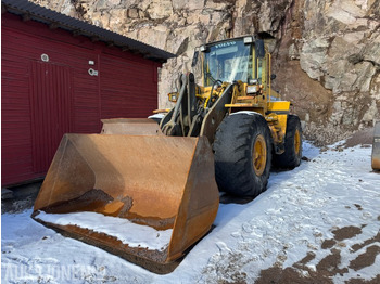 Pá carregadora de rodas VOLVO L120C