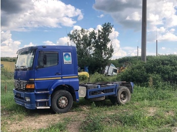 Camião chassi MERCEDES-BENZ Atego