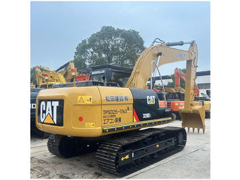 Escavadora de rastos CATERPILLAR 320D2