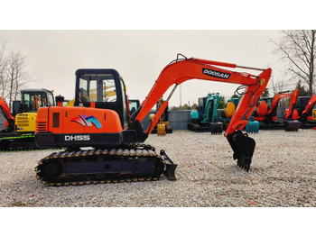 Mini escavadeira DOOSAN DH55