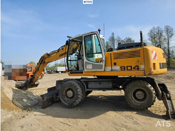 Escavadeira de rodas LIEBHERR A 904 C