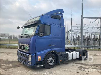 Tractor VOLVO FH12 460