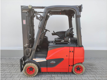 Empilhador elétrico LINDE E20