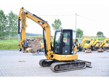 Mini escavadeira CATERPILLAR 305E2