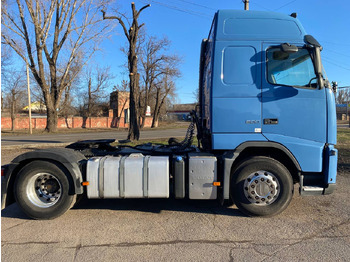 Tractor VOLVO FH12 500