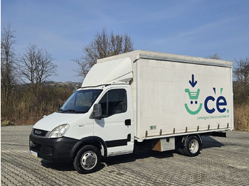 Carrinha de lona IVECO Daily 35c12