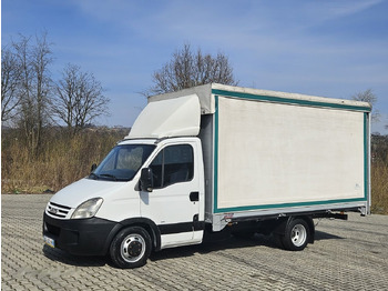 Carrinha de lona IVECO Daily 35C15