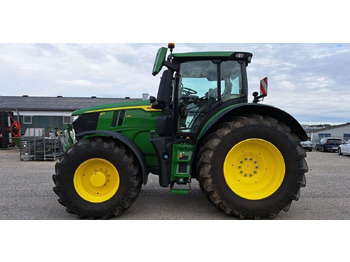 Trator JOHN DEERE 6R 230