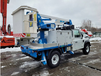 Caminhão com plataforma aérea Socage A314 - 13m Land Rover Defender 4x4 - bucket truck: foto 4