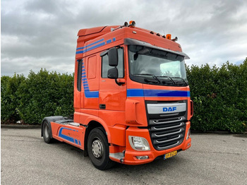 Tractor DAF XF 440