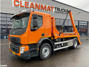 Camião multibenne VOLVO FE 320