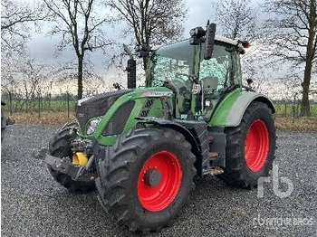 Trator FENDT 516 Vario