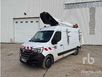 Caminhão com plataforma aérea RENAULT Master