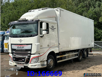 Camião frigorífico DAF XF 106 460