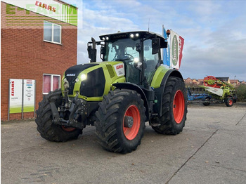 Trator CLAAS Axion 850