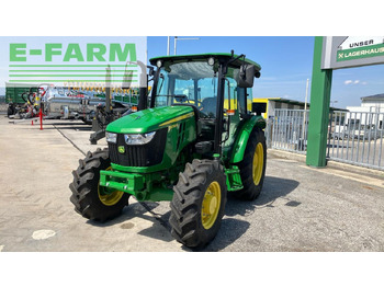 Trator JOHN DEERE 5058E