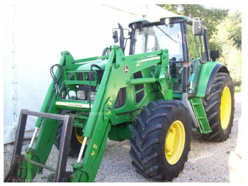 Trator JOHN DEERE 6530