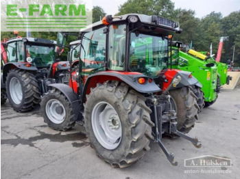 Trator Massey Ferguson mf4707 cab 4wd: foto 3