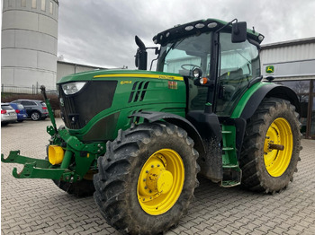 Trator JOHN DEERE 6215R