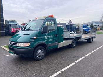 Caminhão reboque IVECO Daily