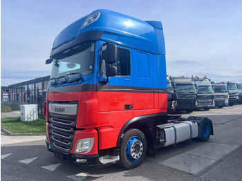 Tractor DAF XF 440